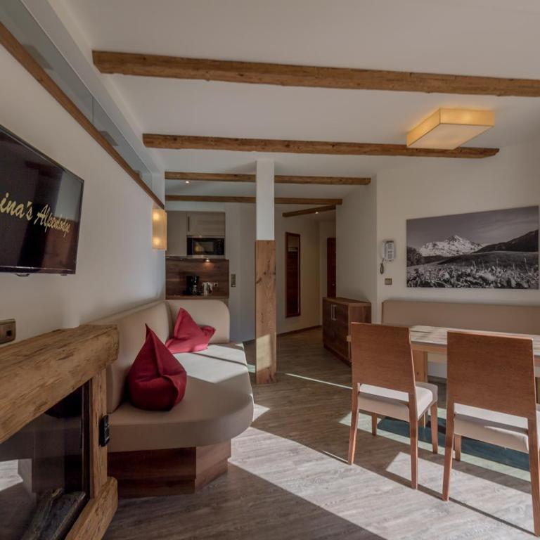 The Lodge by Regina - Apartment mit 2 Schlafzimmern und Balkon - 20