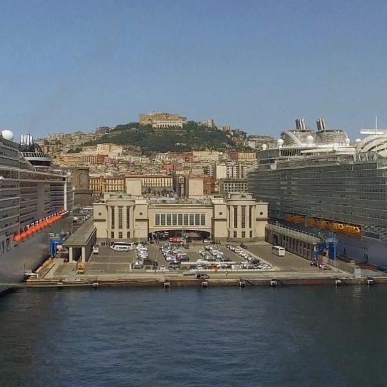 Neapolis Apartment Angioino - Appartamento con 2 Camere da Letto - 16