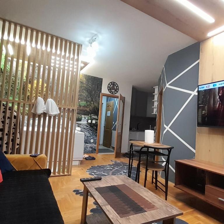 JACUZZI for RELAX - HOLLYWOOD Apartment, STUP, Sarajevo - Deluxe Apartment - 26