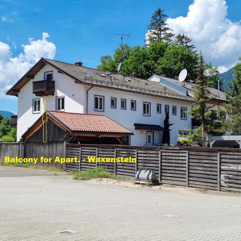 Haus Kreuzeckwiese - FeWo-Waxenstein - Studio Appartment - Studio-Apartment mit Balkon - 3