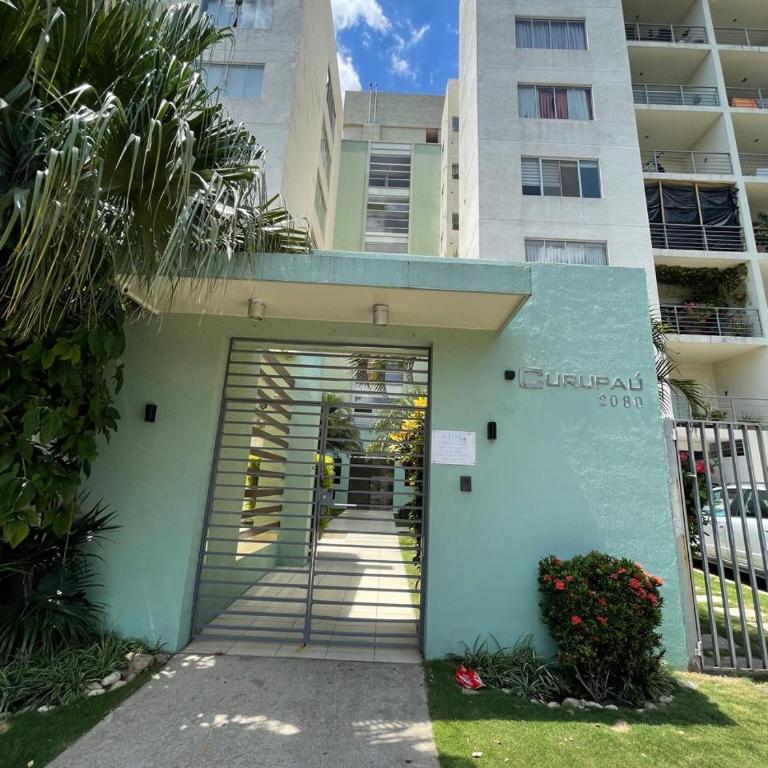 Departamento totalmente amoblado de 3 dormitorios, 2 baños - Apartamento de 3 dormitorios - 2