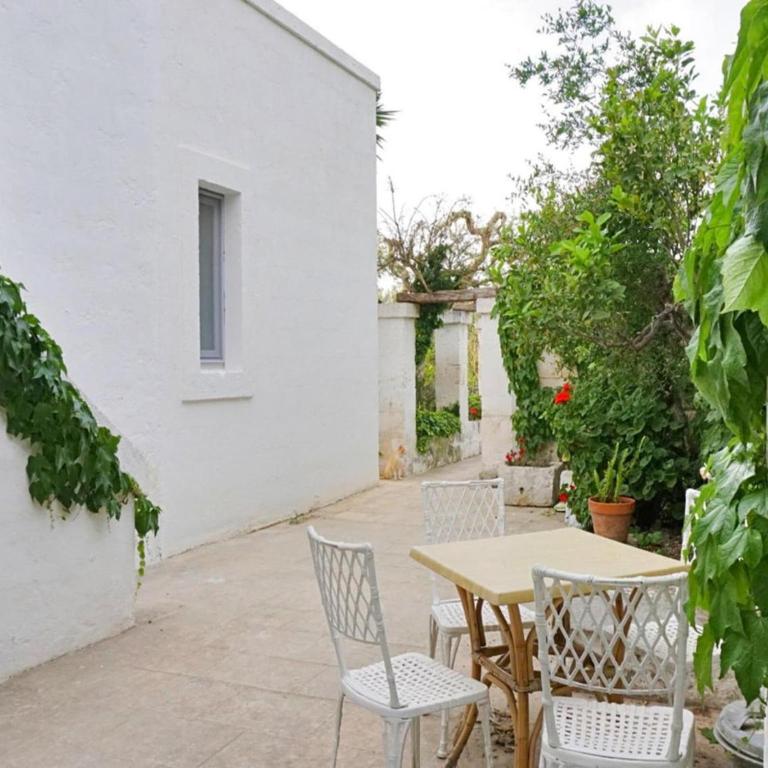 Country House in Ostuni near Rosa Marina Beach - Casa Vacanze con 4 Camere da Letto - 27
