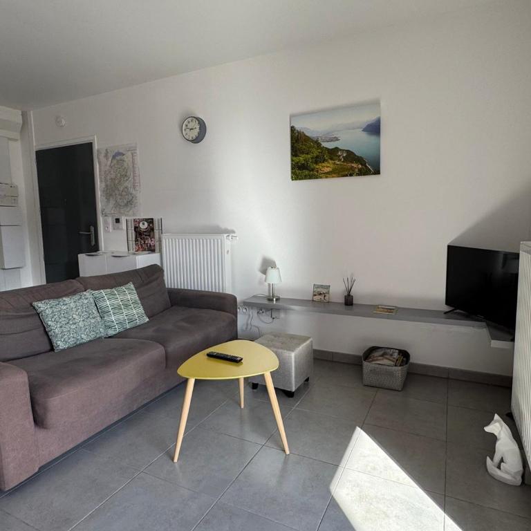 Grand T2 avec 2 terrasses près du lac et garage - Animaux acceptés - FR-1-555-111 - Apartamento - 2