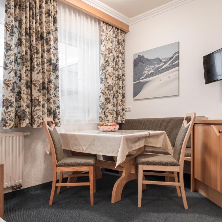 SCHMID Rooms & Apartments - Apartamento - 1