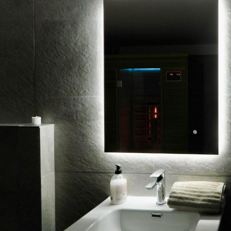Casa Olivia, Luxurious Village House with Sauna and Jacuzzi - Casa de 2 dormitorios - 57