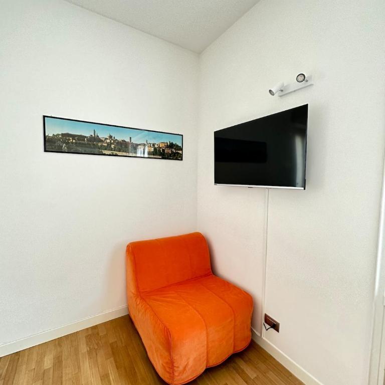 Viale Vittorio alla funicolare città alta - Appartamento Monolocale - 15