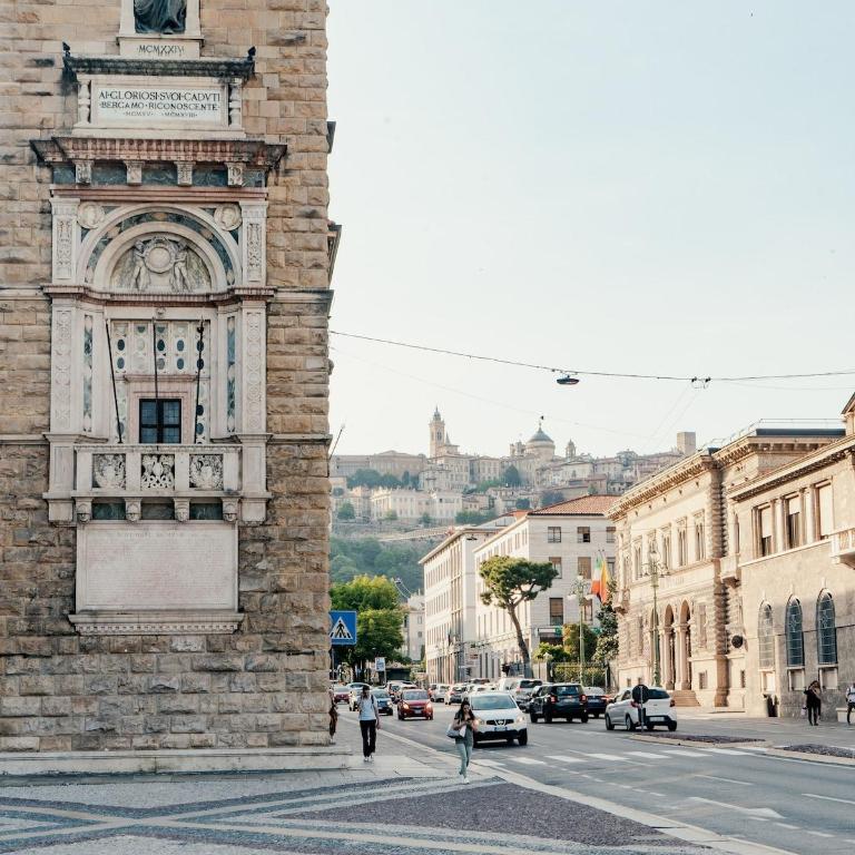 Viale Vittorio alla funicolare città alta - Appartamento Monolocale - 12