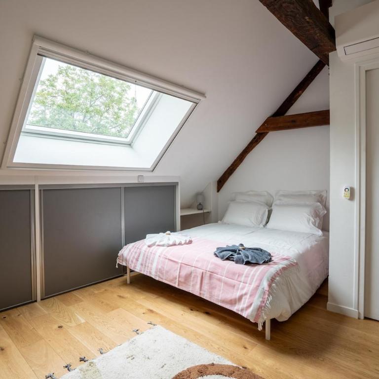 Le Clos des Moriers 2 hours from Paris-Piscine-12 pers - Villa - 14