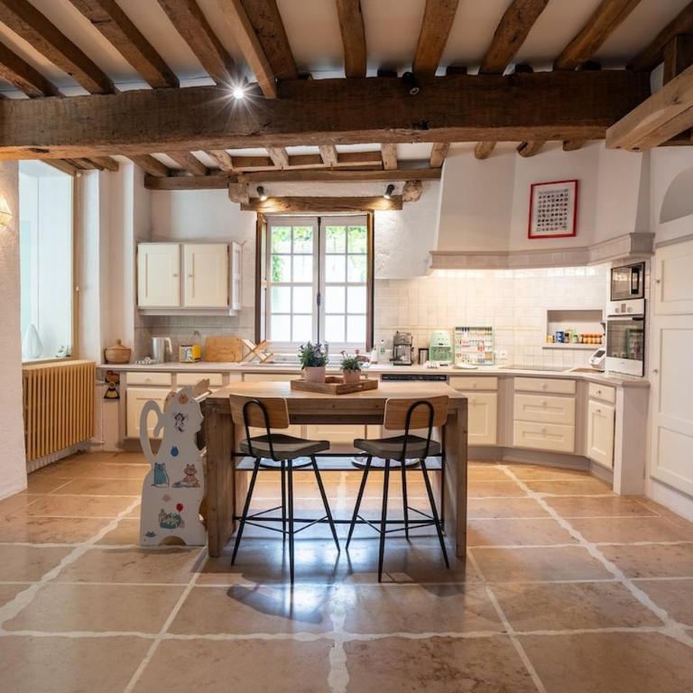 Le Clos des Moriers 2 hours from Paris-Piscine-12 pers - Villa - 42