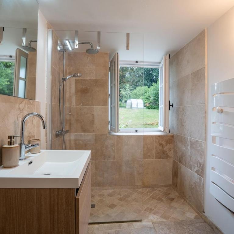 Le Clos des Moriers 2 hours from Paris-Piscine-12 pers - Villa - 43
