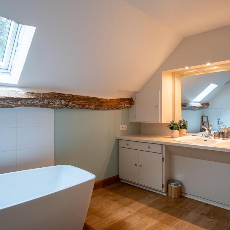 Le Clos des Moriers 2 hours from Paris-Piscine-12 pers - Villa - 54