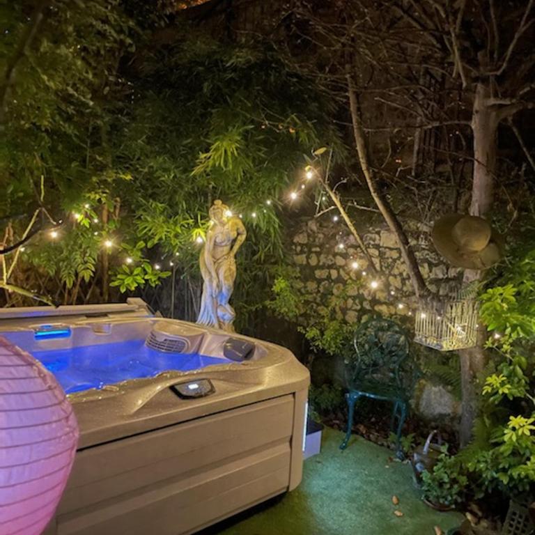 chambres d'hotes le nid du phare avec option jacuzzi privé - Chambre Double Supérieure avec Bain à Remous - 1