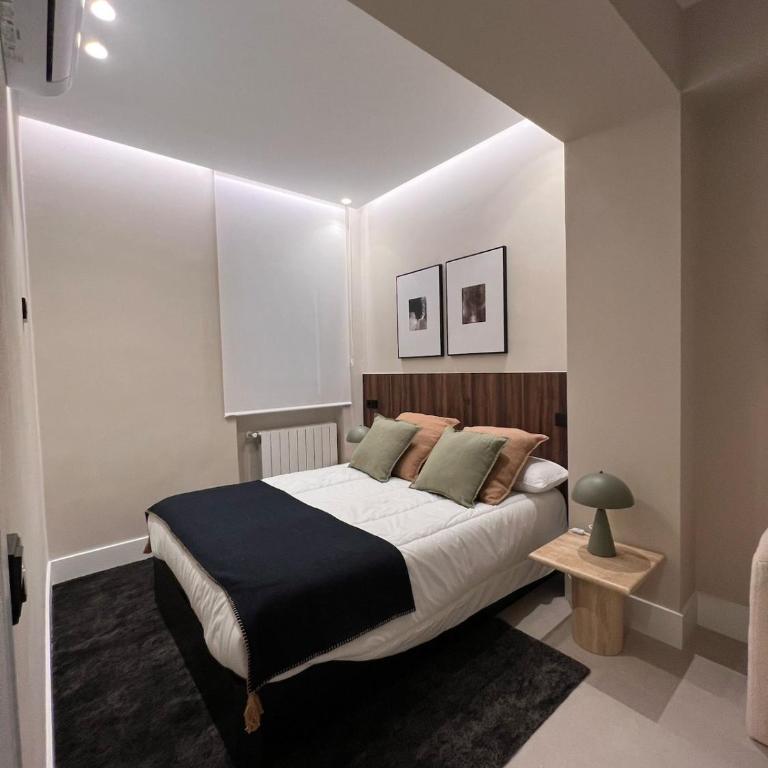 Deluxe apartment in Retiro - Three-Bedroom Apartment - 4