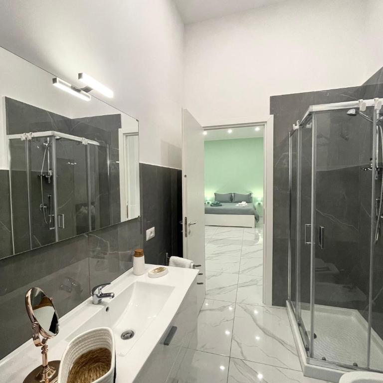 B&B Dimora Cortese - Camera Matrimoniale con Letto Supplementare - 7