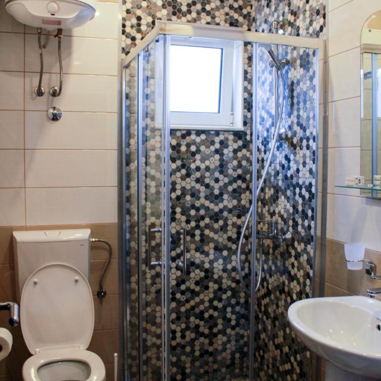 B&B Lovac - Superior Dvokrevetna Soba sa Bračnim Krevetom i Terasom - 5
