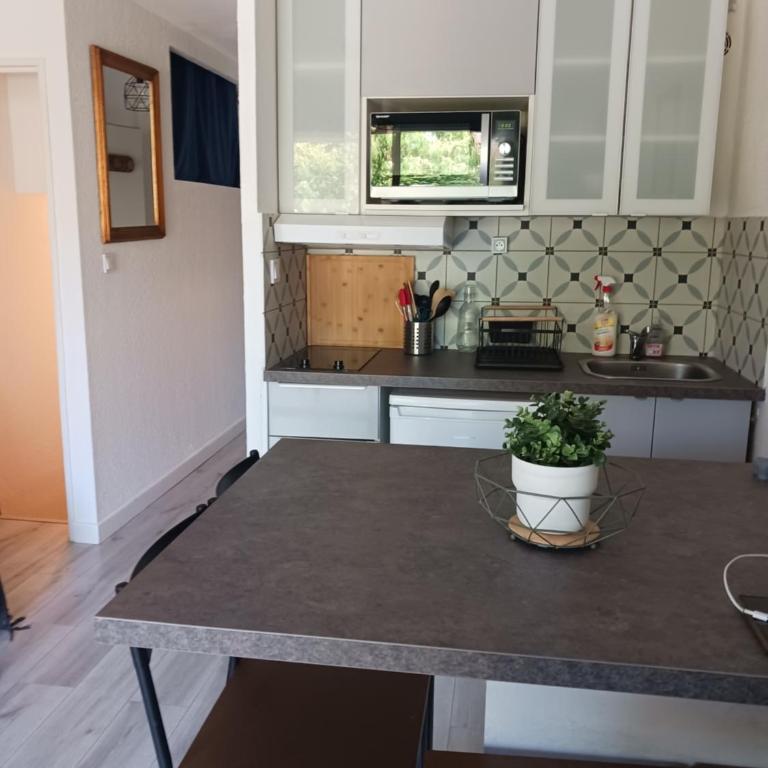 Petit paradis Sanaryen - Apartment mit 1 Schlafzimmer und Balkon - 17