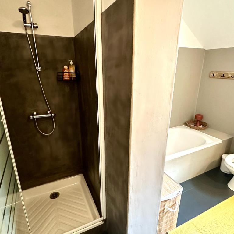 Carcassonne Lake & Beach, Pool villa - Villa - 32