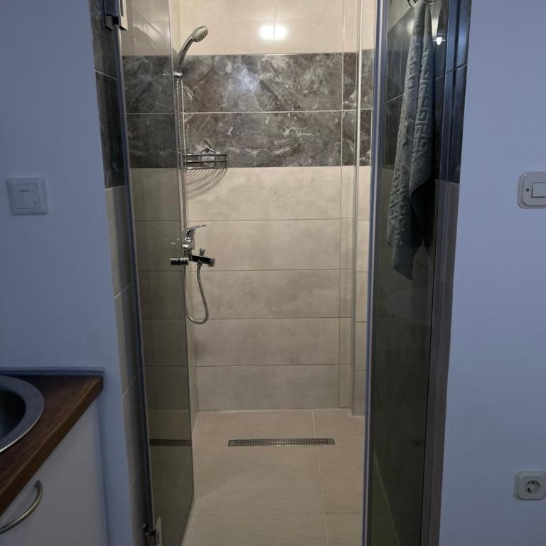 Studio Apartman Sedrenik - Deluxe Double Room - 7