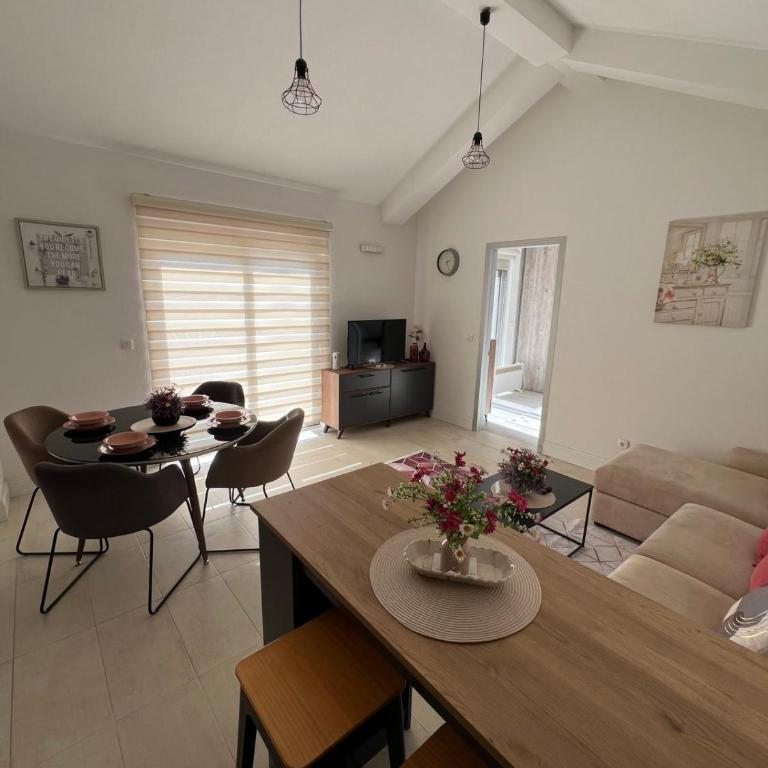 Casa del Sole Lux - One-Bedroom Apartment - 1