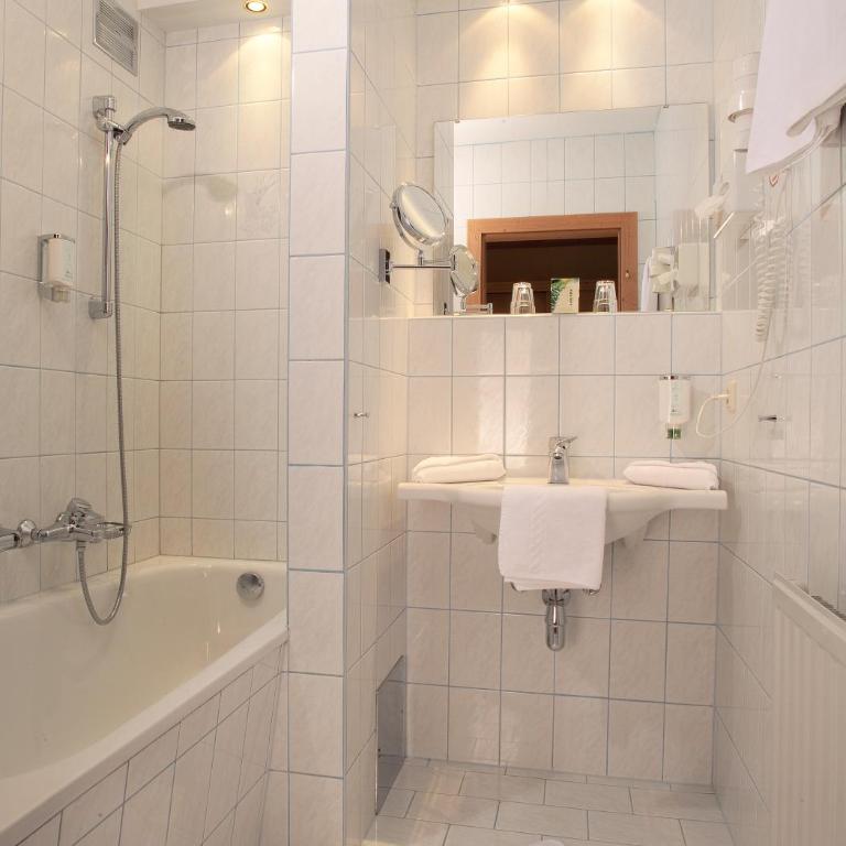 Familienhotel Lengauer Hof - Familienzimmer - 7