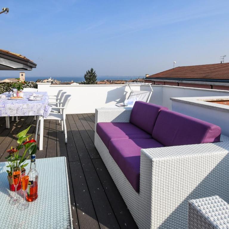 MGH Luxury - Lake View Penthouse Desenzano - Appartamento con 2 Camere da Letto e Vista Lago - 4