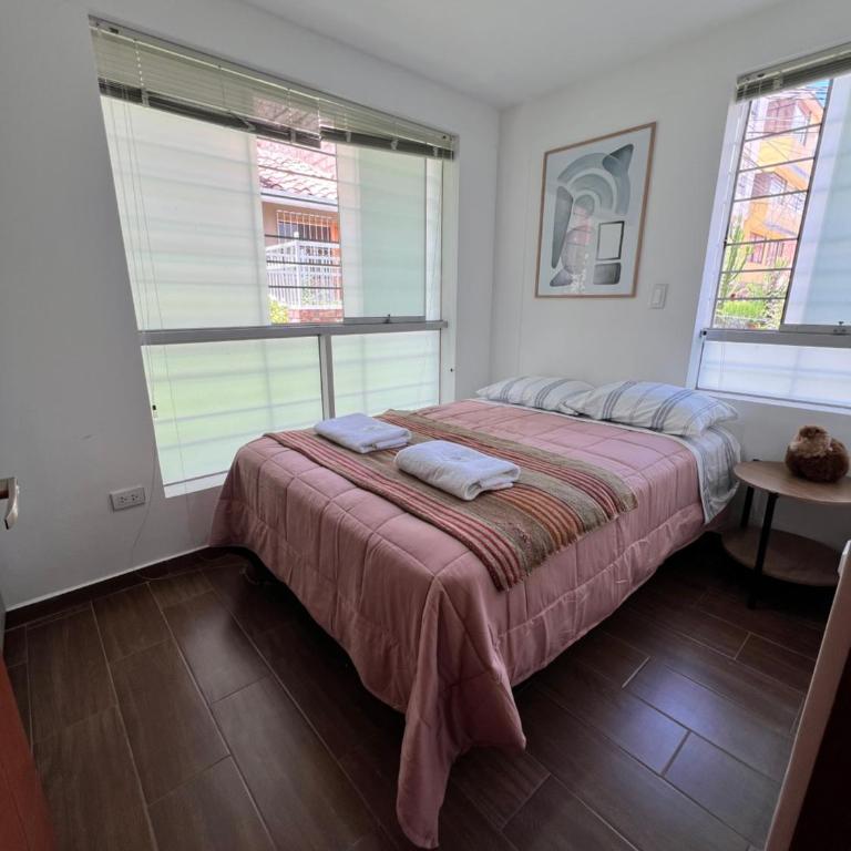 En Llamas House l - Two-Bedroom Apartment - 8