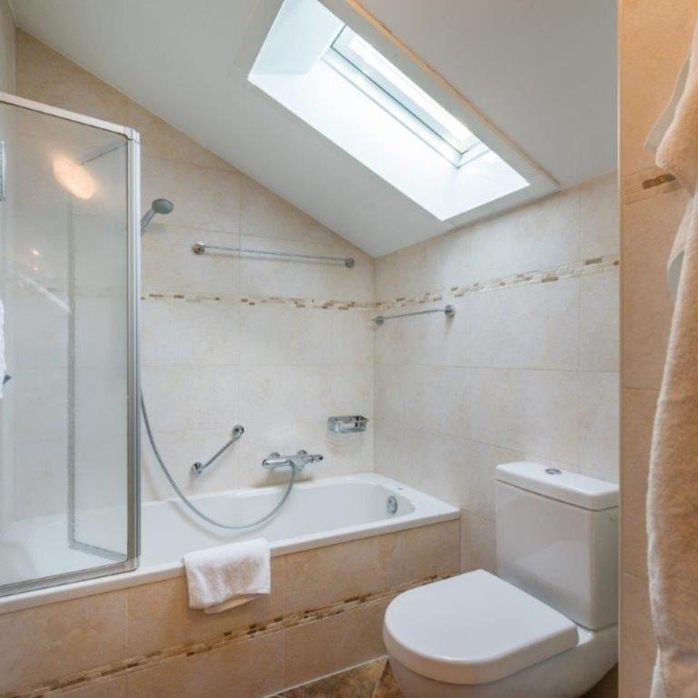 Chiemgau Comfort B7 Ferienwohnanlage Oberaudorf mit Sauna - Apartment - 7