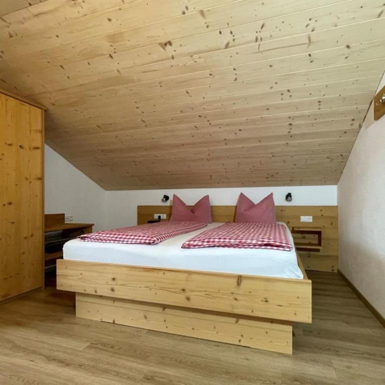 Ferienhof Hefele Ferienwohnung Breitenberg mit KönigsCard - Apartment - 8