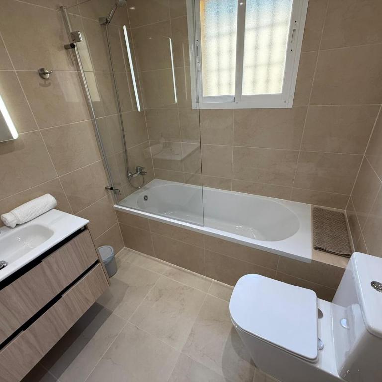 Residence TuAlto - Two-Bedroom Apartment - 19