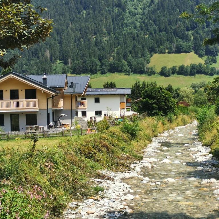 Villa Chalet Schlossalm bis 9 Personen - Ferienhaus mit 3 Schlafzimmern - 23