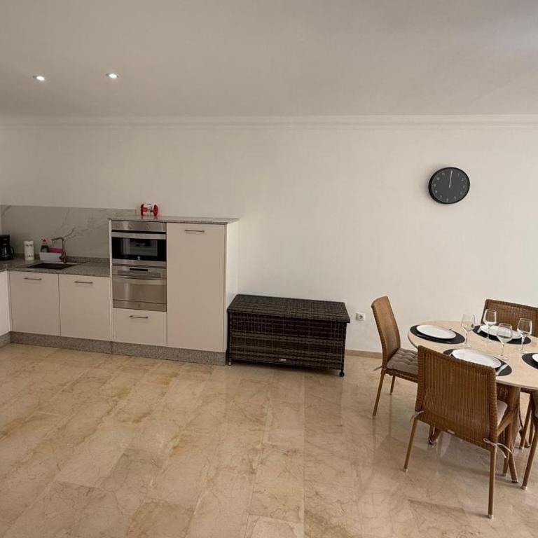 Residence TuAlto - Two-Bedroom Apartment - 5
