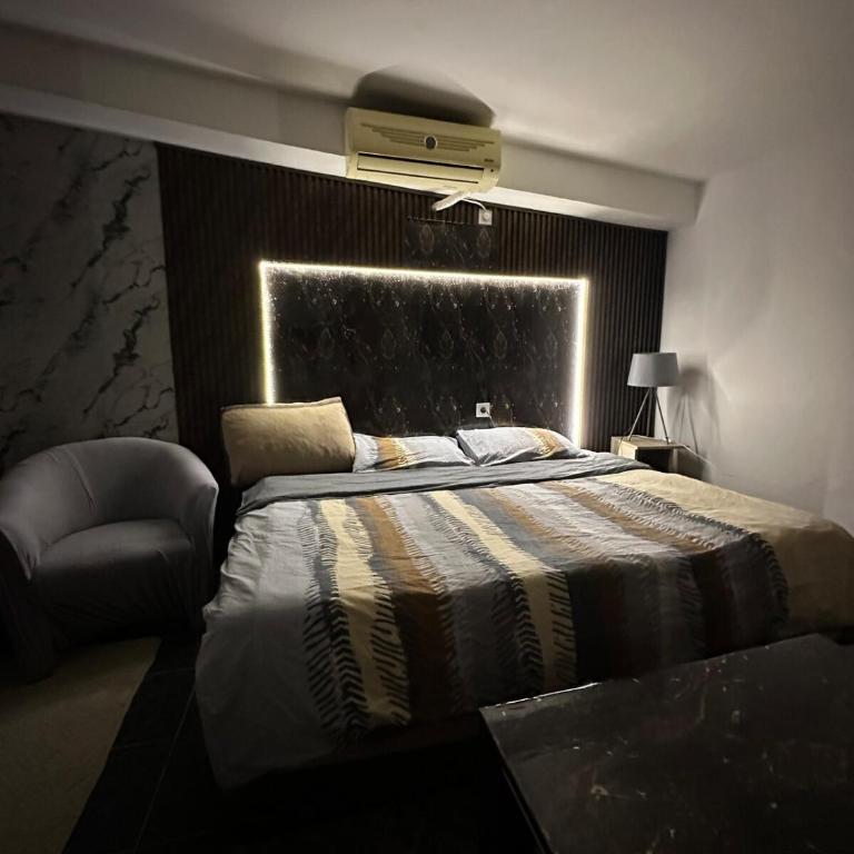 Apartment on the day Bar - One-Bedroom Apartment - 5