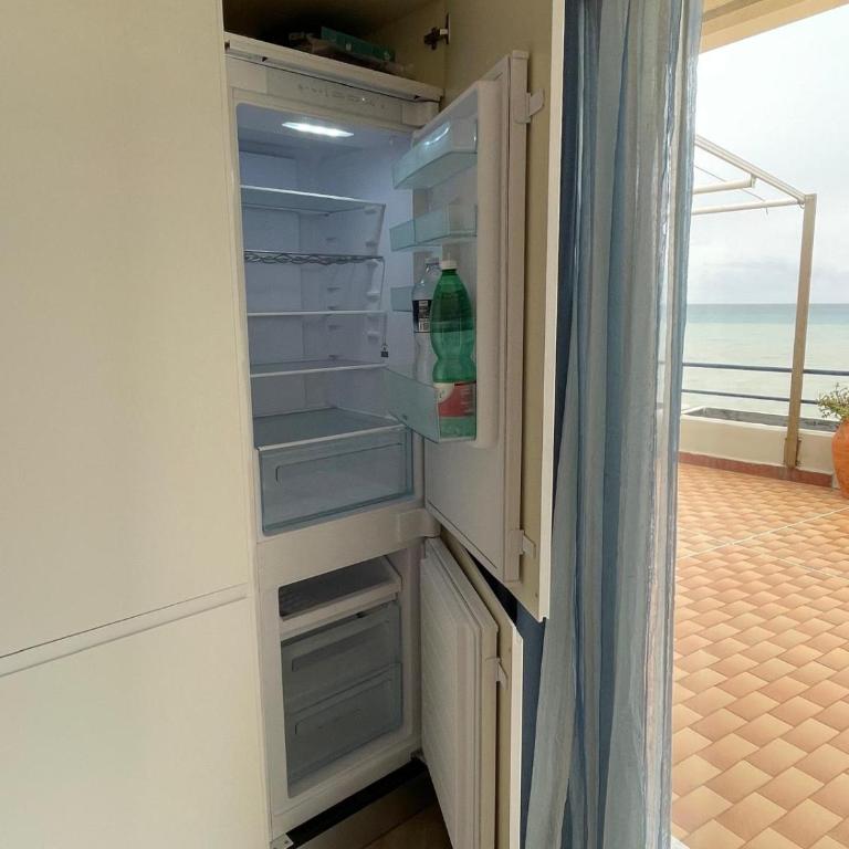 The Seaside Serenity Terrace - Appartamento con 2 Camere da Letto - 8