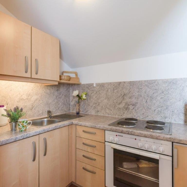 Chiemgau Comfort A8 Ferienwohnanlage Oberaudorf mit Sauna - Apartment - 4