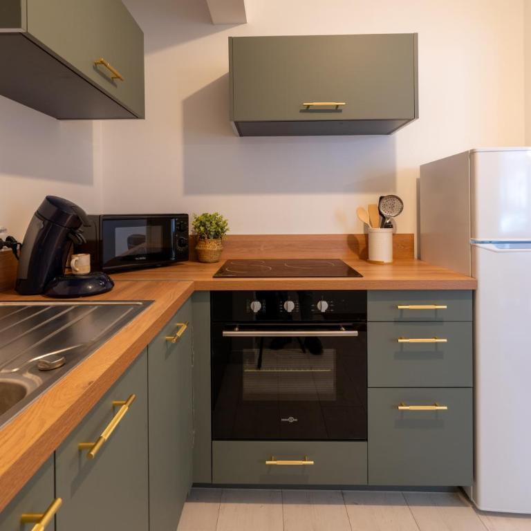 Belle Dune -Appartement 2à4 pers Calais St-Pierre - Appartement 1 Chambre - 5