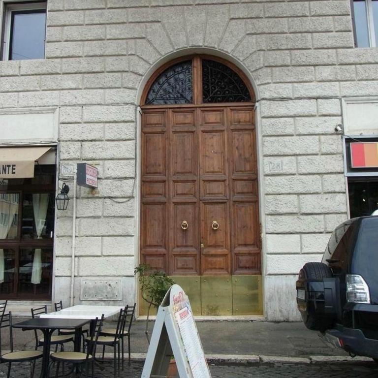 Colosseo28 three private rooms - Appartamento con 3 Camere da Letto - 14