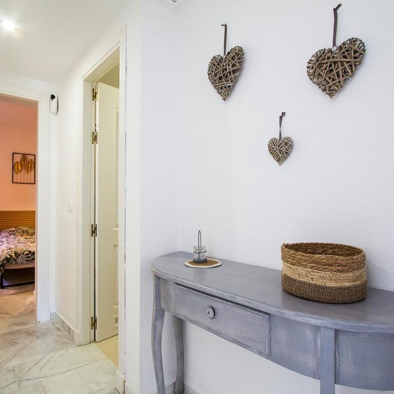 Apartment with solarium in Marbella - Two-Bedroom Apartment - 16