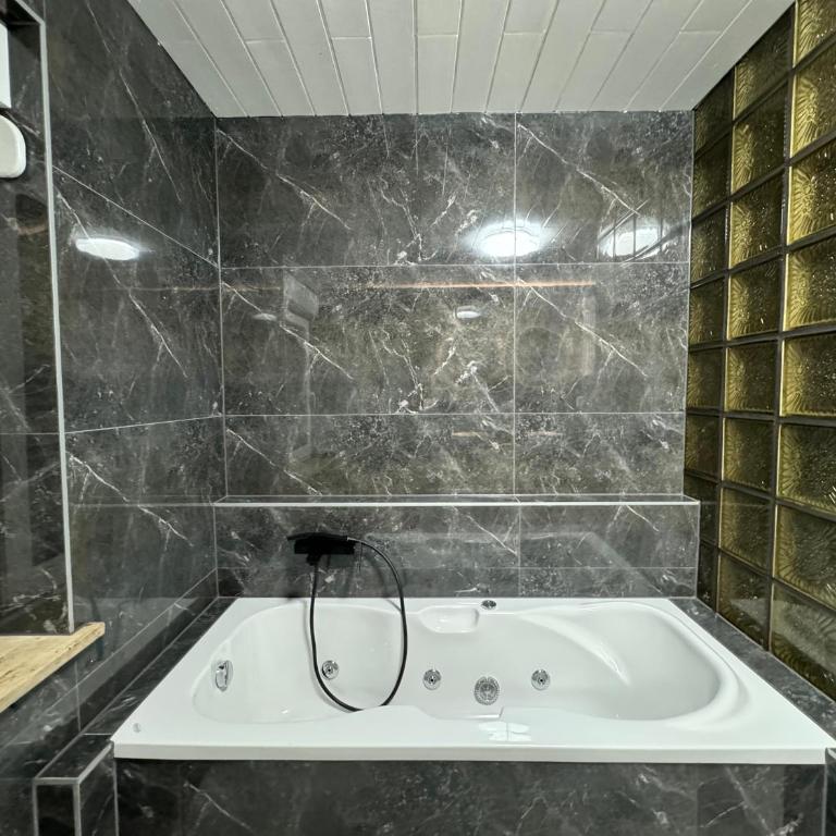 Lux apartments Crystal city center - Superior Apartment - 3