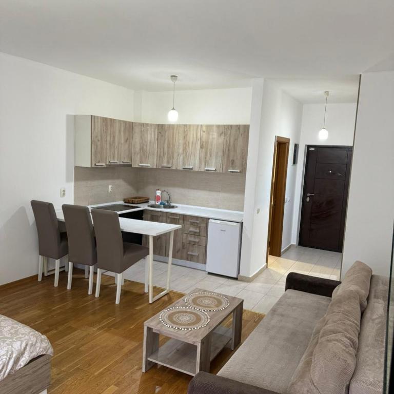 Studio Marovic - One-Bedroom Apartment - 9