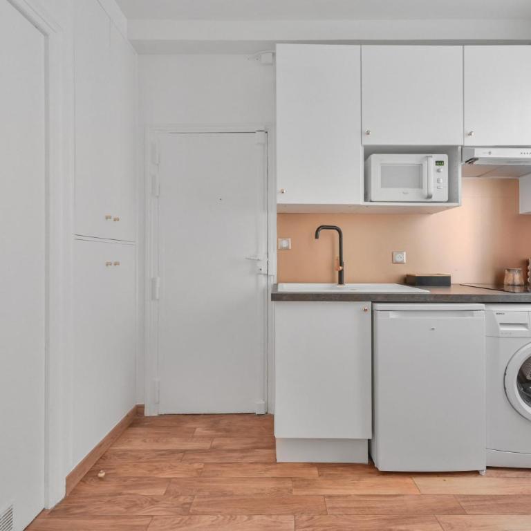 Charming appartment marais - One-Bedroom Apartment - 3