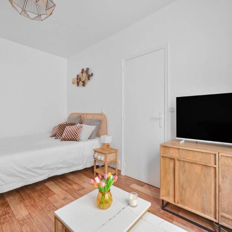 Charming appartment marais - One-Bedroom Apartment - 5