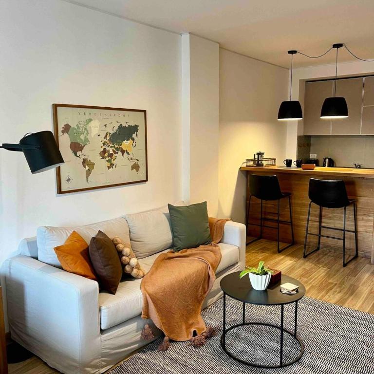 HK Stays Serrano - Estudio con balcón - 1