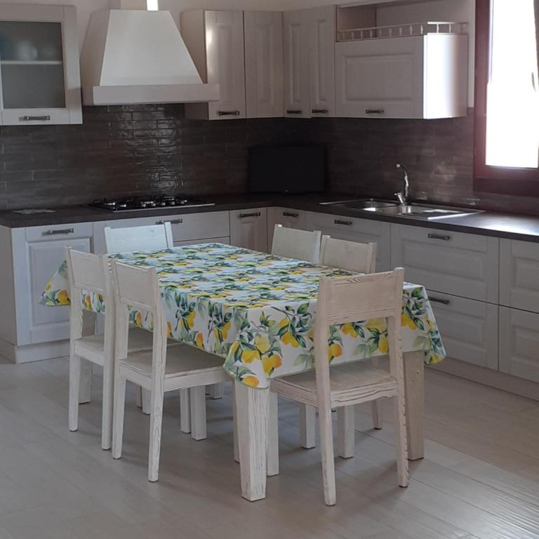 I mandorli - Casa Vacanze con 3 Camere da Letto - 4