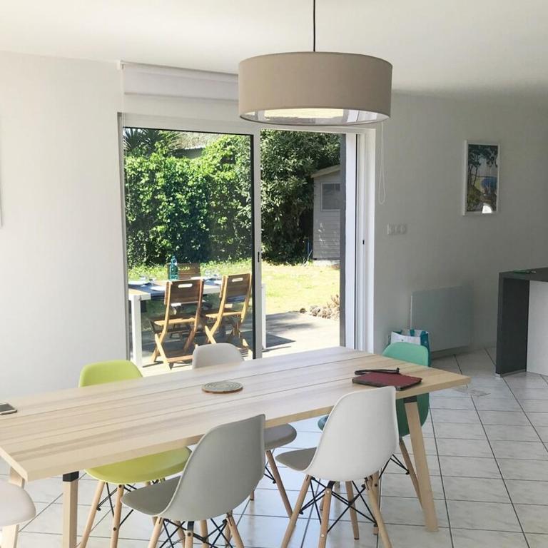 Maison à 10mn à pieds de la plage - Three-Bedroom House - 18