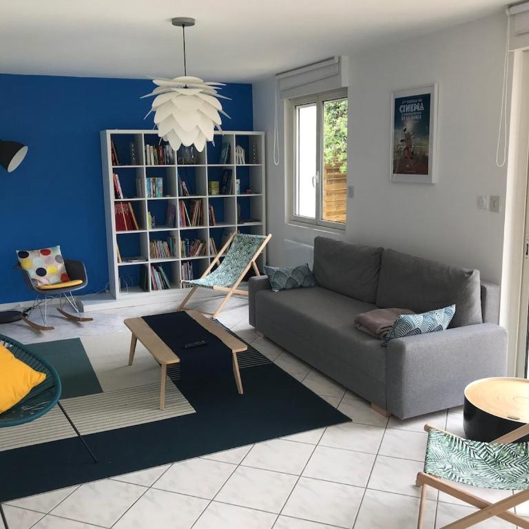 Maison à 10mn à pieds de la plage - Three-Bedroom House - 24