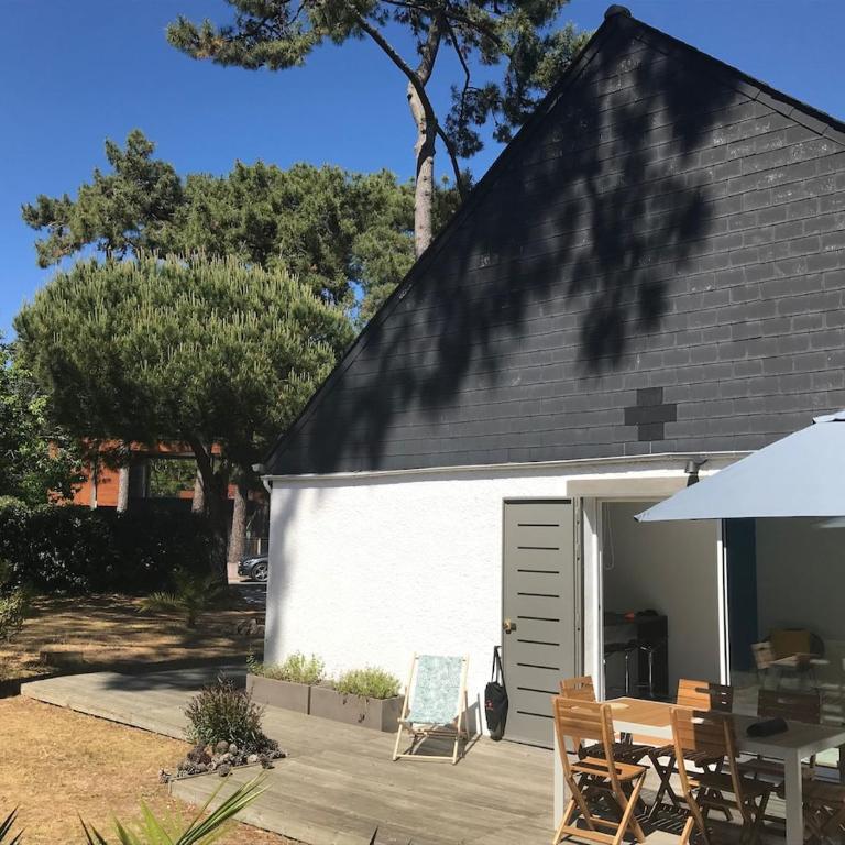 Maison à 10mn à pieds de la plage - Three-Bedroom House - 1