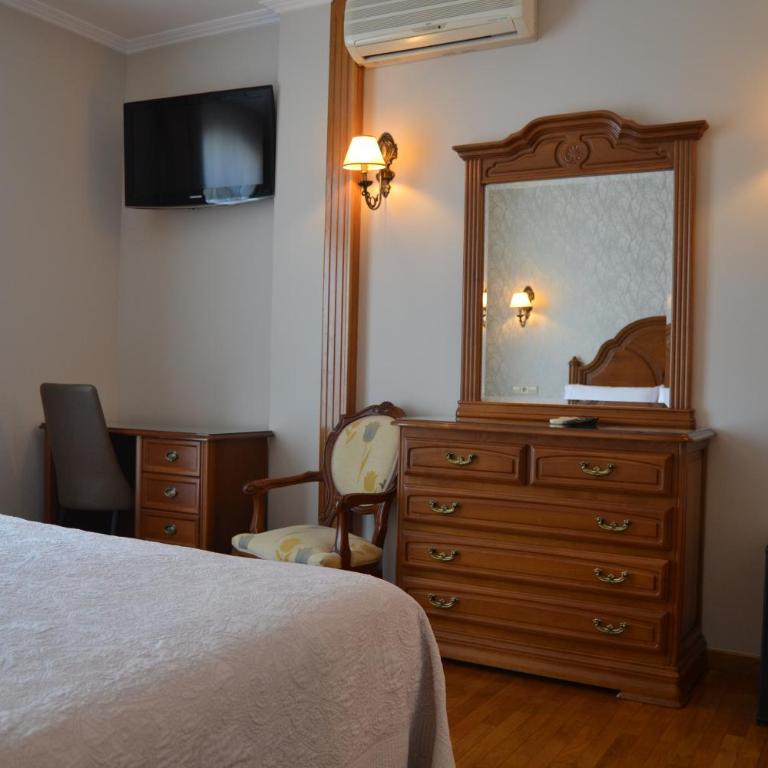 Hotel Playa Compostela - Habitación Doble con balcón y vistas al mar - 4
