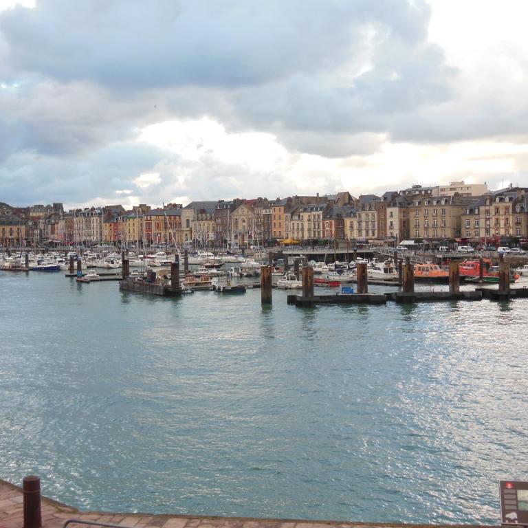 Le petit fort, vue magnifique vue sur le port et la mer - Appartement 1 Chambre - 9
