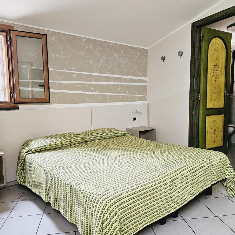 B&B Villa Maria - Camera Matrimoniale/Doppia con Letti Singoli - 8