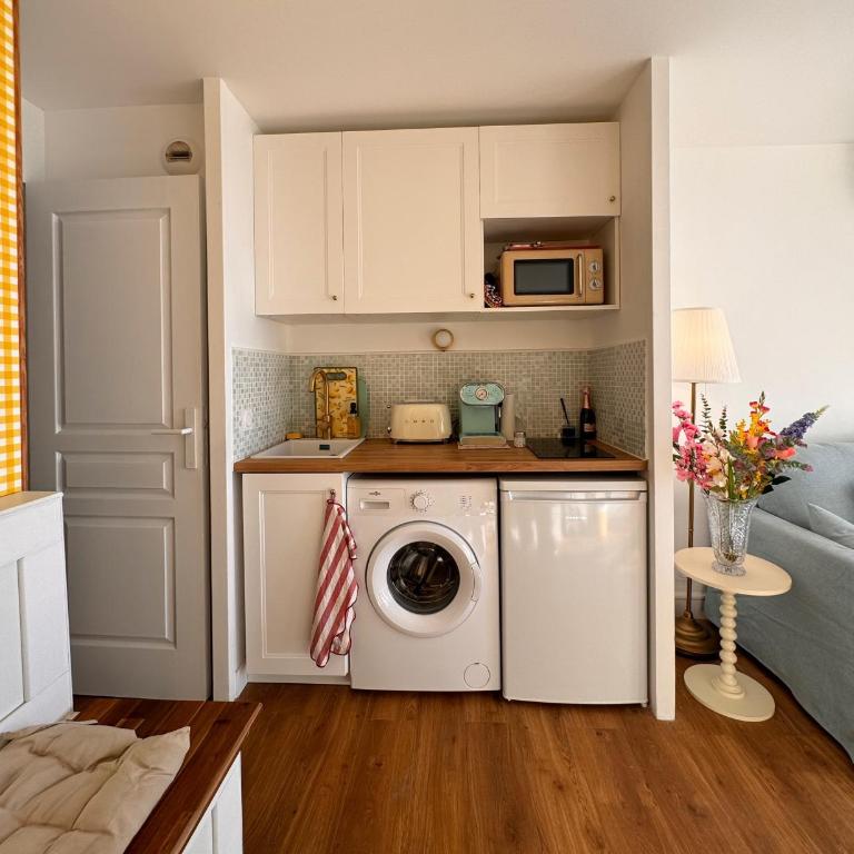 Vue mer imprenable, piscine à débordement - Cannes - Apartment mit 1 Schlafzimmer - 9